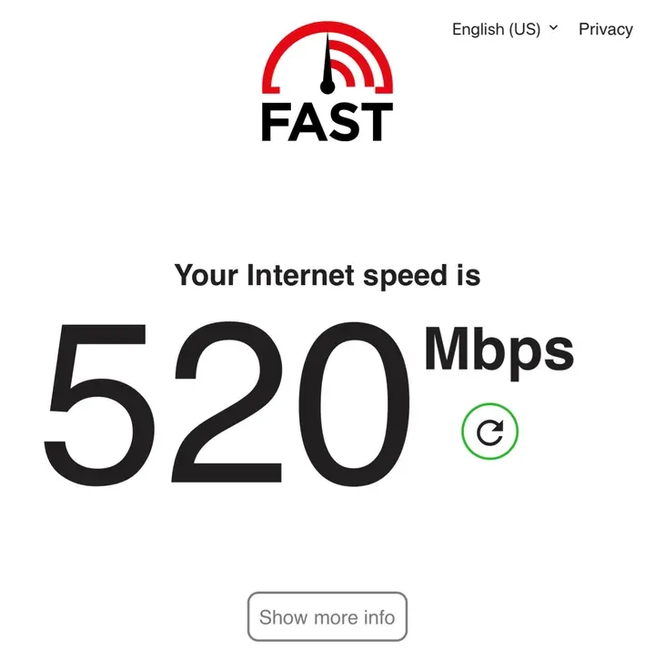 快连VPN 第 3 次测速,自动分到日本节点,Fast.com 下载 520 Mbps